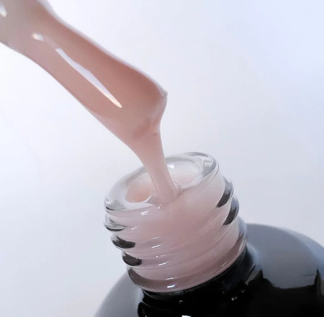Seduce® Brush Builder | BIAB | Creamy Nude