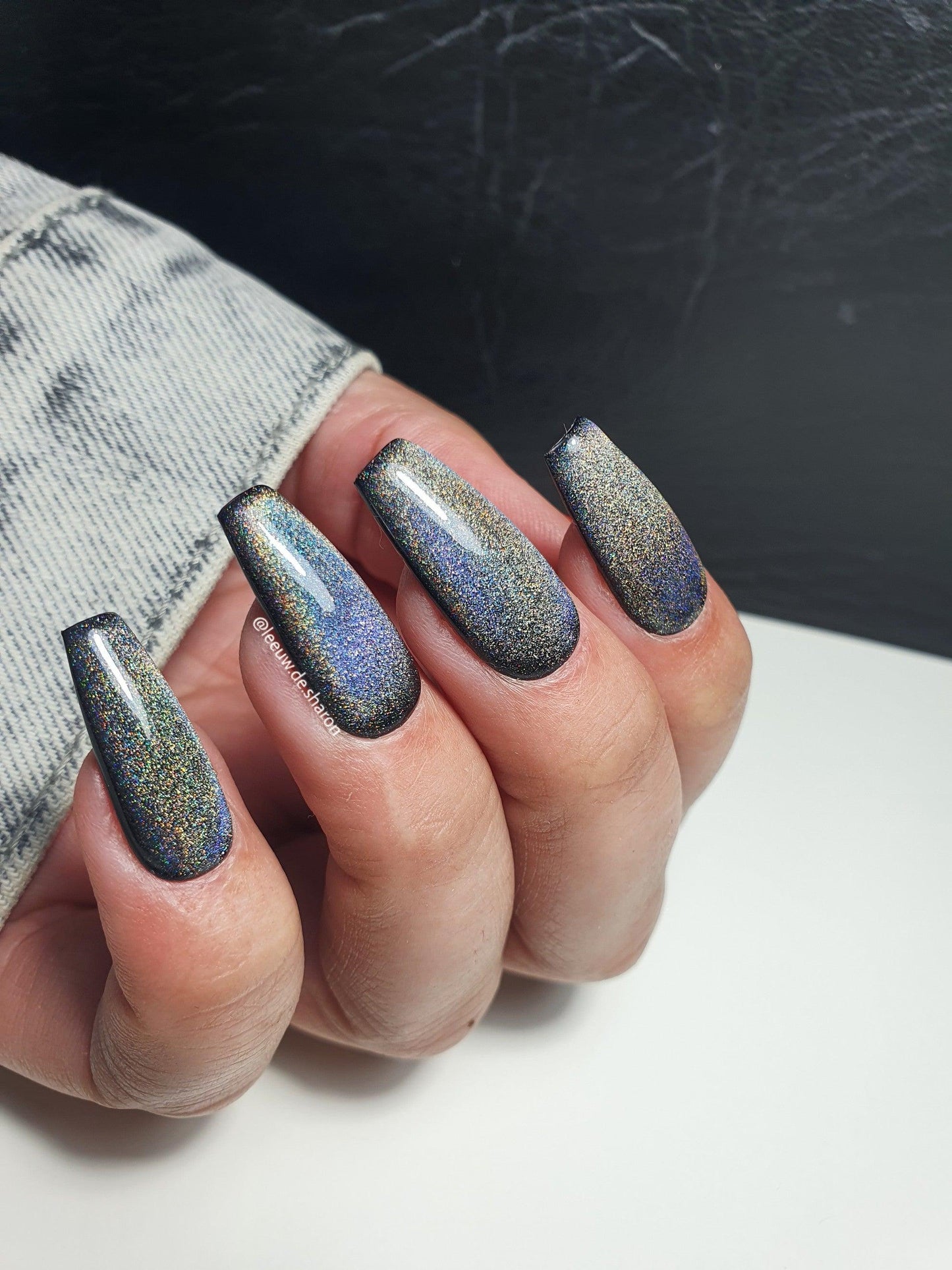 SN184 Rainbow Laser Cat Eye - Seductionail